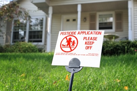 Custom yard signs printed for businesses and campaigns in Joliet and Will County Illinois